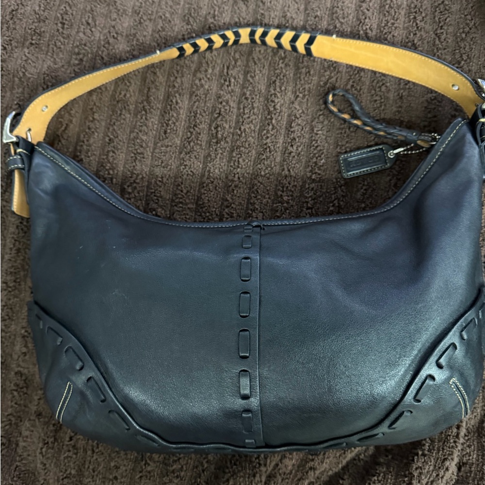 Black Leather coach Shoulder Bag.flawless!